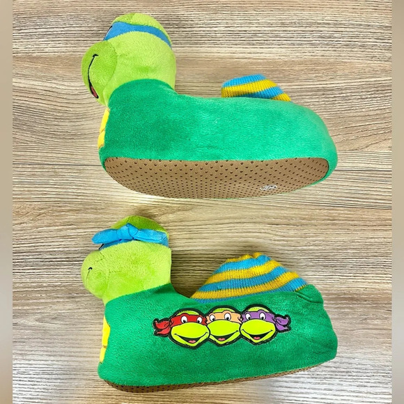 NWOT Teenage Mutant Ninja Turtles Toddler Kid's Slipper, Size 11/12 XL - Picture 3 of 8